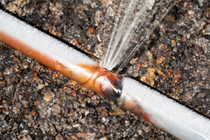 How to Handle Frozen Pipe Damage